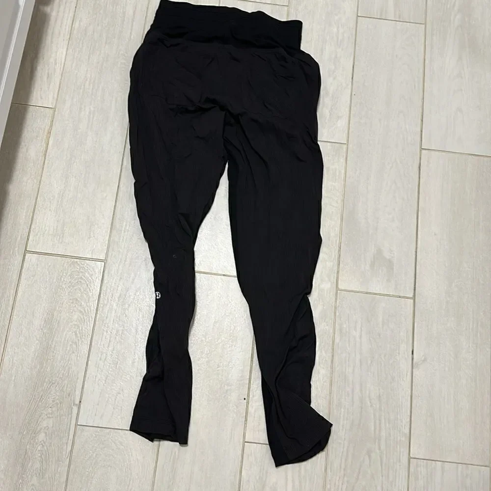 Lululemon black joggers new 4